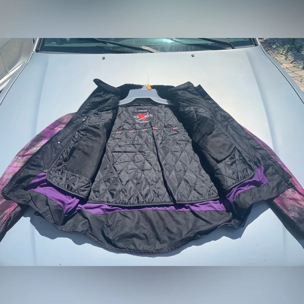 Jacket - Picture 3 of 3